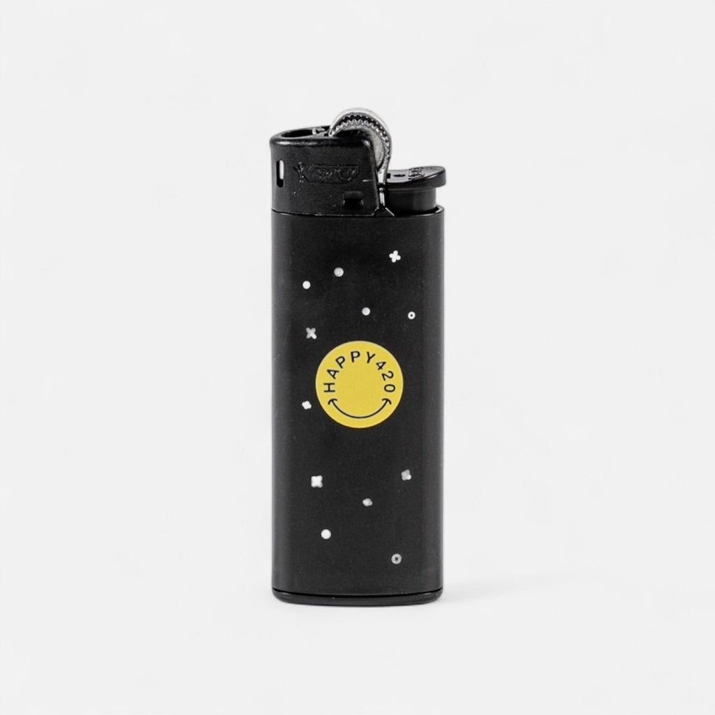 Happy420 BIC Feuerzeug - klein Merch All Black - Hanfify