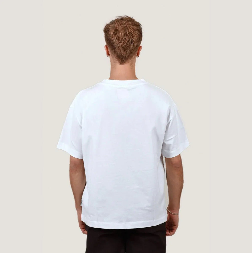 Oversize T - Kragen mit Stick Weiß - Merch - Hanfify®