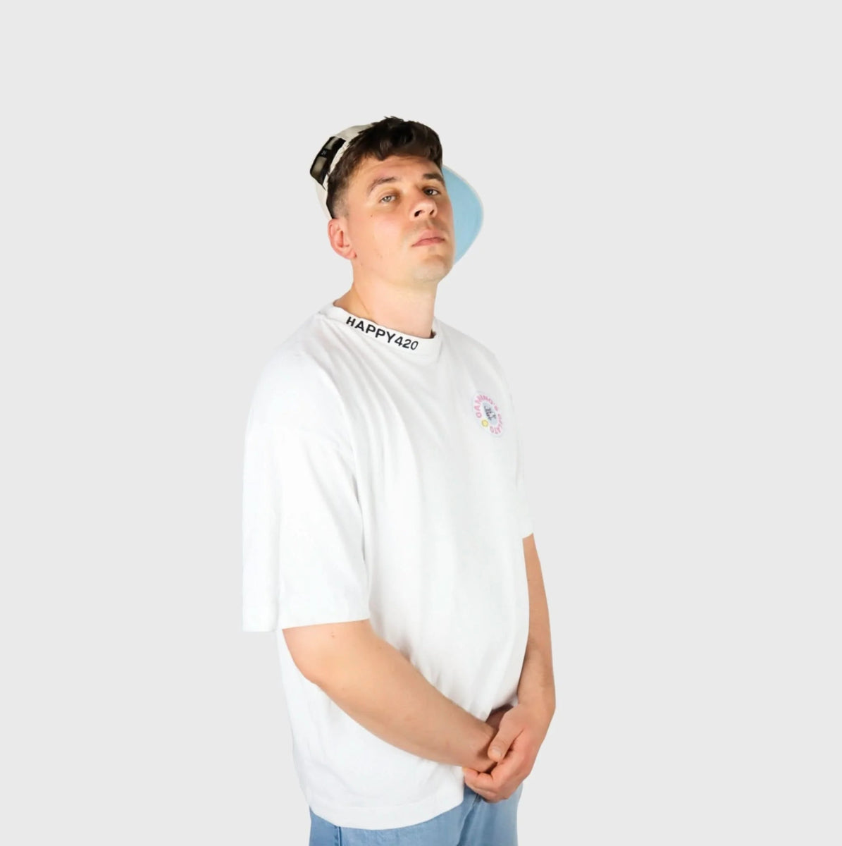 Oversize White T Collar Knit x Gambinos Gelato Merch L - Hanfify