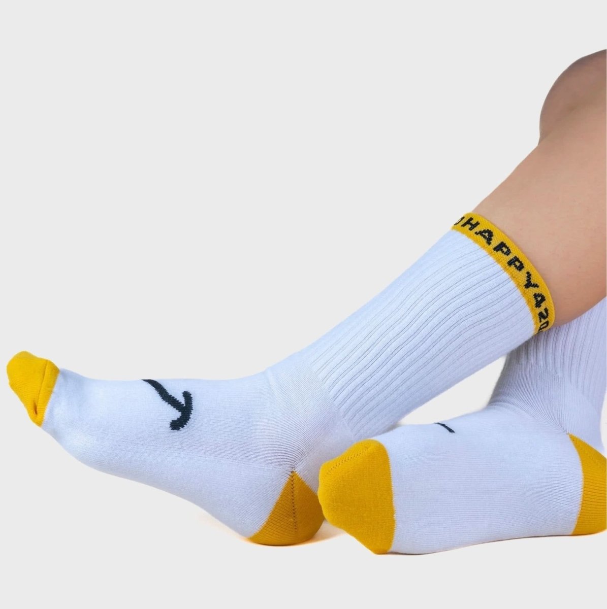 🧦 SOCKS – Smile White - Yellow One Size Merch 1 Paar - Hanfify